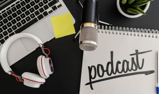 20+ Best WordPress Themes For Podcasters in 2021